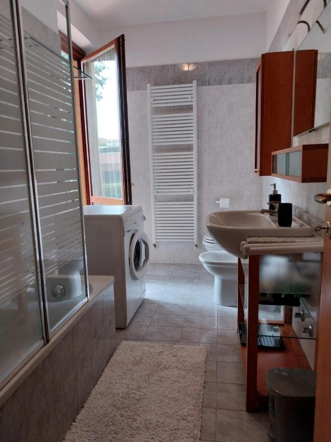 Casa Adela Διαμέρισμα Ντεζεντσάνο ντελ Γκάρντα Εξωτερικό φωτογραφία