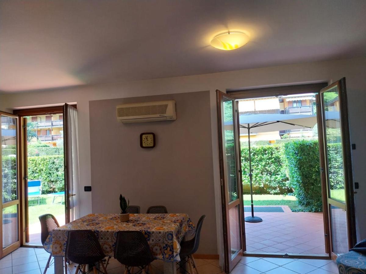 Casa Adela Διαμέρισμα Ντεζεντσάνο ντελ Γκάρντα Εξωτερικό φωτογραφία